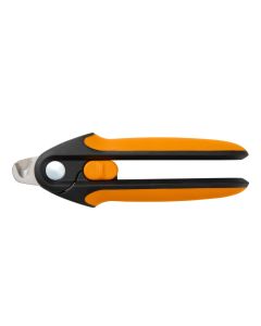 Fiskars lemmikin kynsileikkuri isommille kynsille